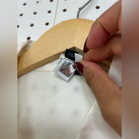 Dolce & Gabbana White Button-Up Shirt - Picture 6 of 7